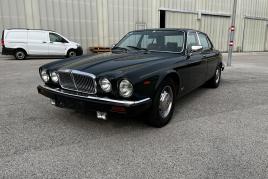 PKW Jaguar XJ12 5,3 Serie 3, Racing green, EZ 11/1985, 4-türig, 5-sitzig, Benzinmotor, 5345 ccm, 211 kW, Typenschein, historische Typisierung, Startpreis € 4,000