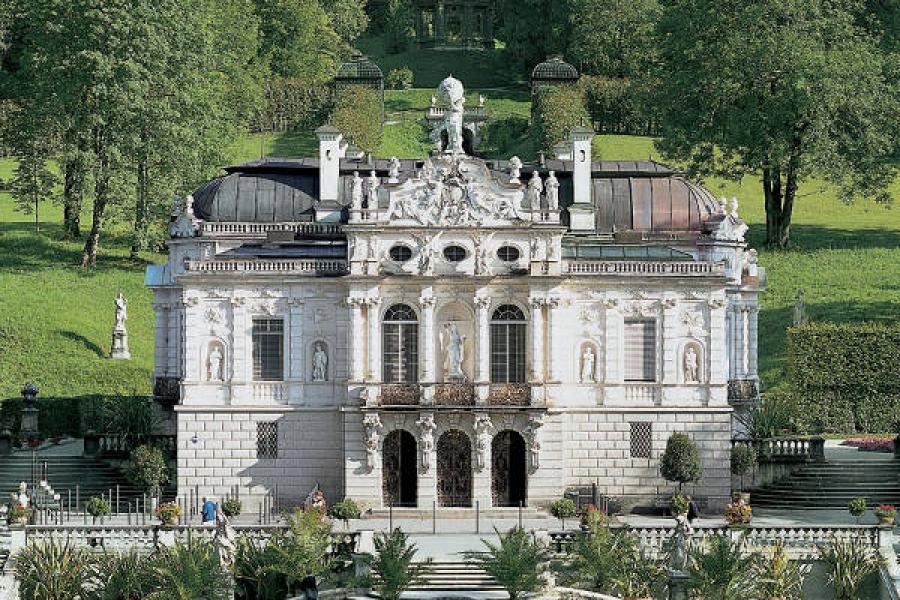 Bildtitel: Schloss Linderhof © Bayerische Schlösserverwaltung