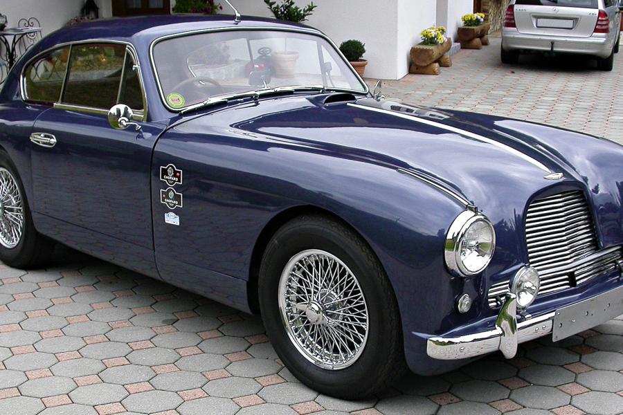 Aston Martin DB 2/4 Mk. I, 1954, Schätzwert € 120.000 - 140.000Aston Martin DB 2/4 Mk. I, 1954, Schätzwert € 120.000 - 140.000, Fotonachweis: Dorotheum