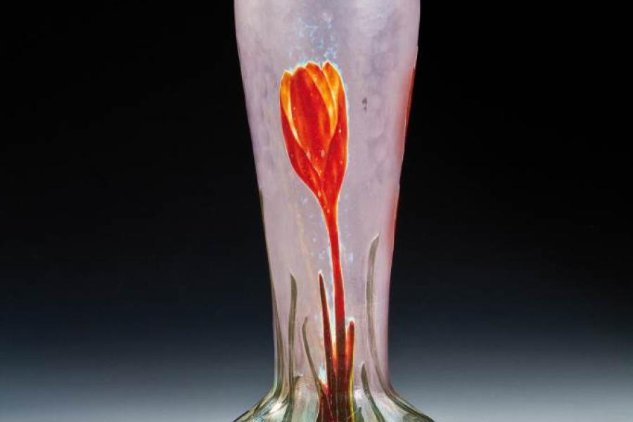 Bedeutende Vase "Crocus", Henri Bergé (Entwurf), Daum Frères, H. 30,7 cm (6826-3)