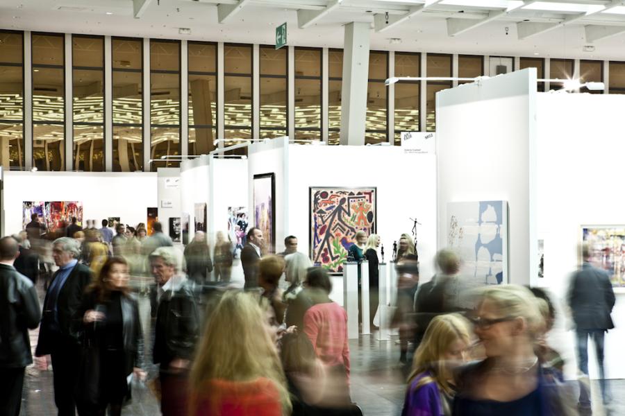 Außergewöhnlich gute Verkäufe und neuer Besucherrekord sorgen für tolle Stimmung c art fair international GmbH