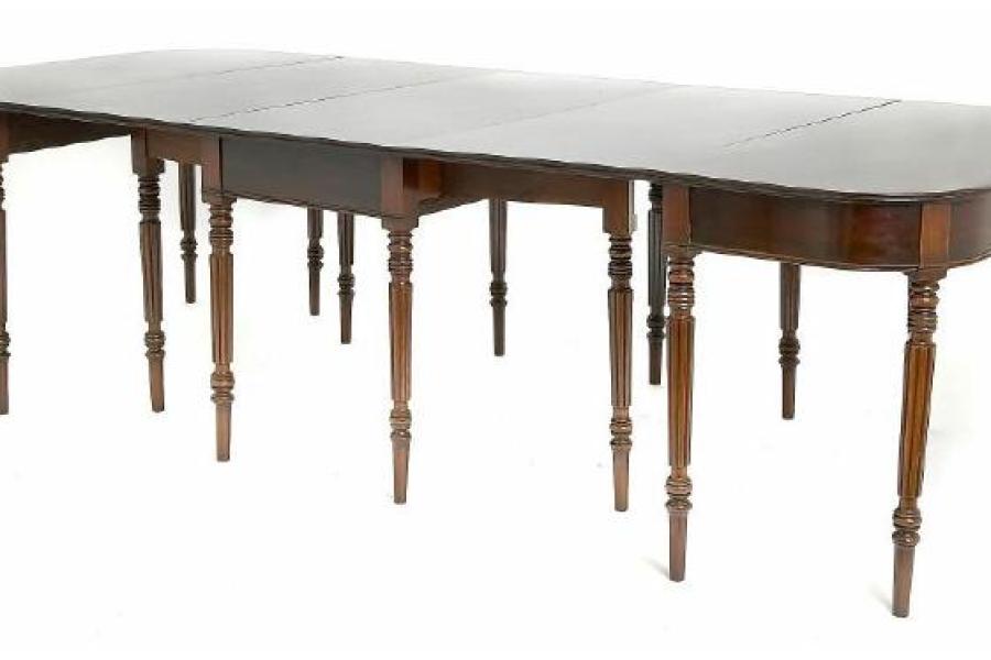 Regency mahogany dining table by Gillows of Lancaster, c1805, £11,500 from Church Street Antiques