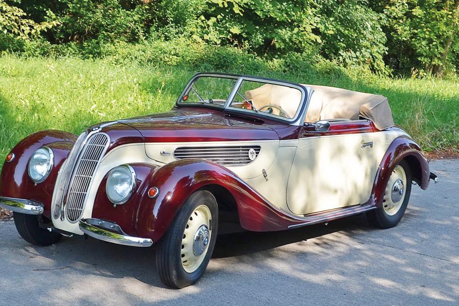 1939 BMW 327 Cabriolet erzielter Preis € 121.000