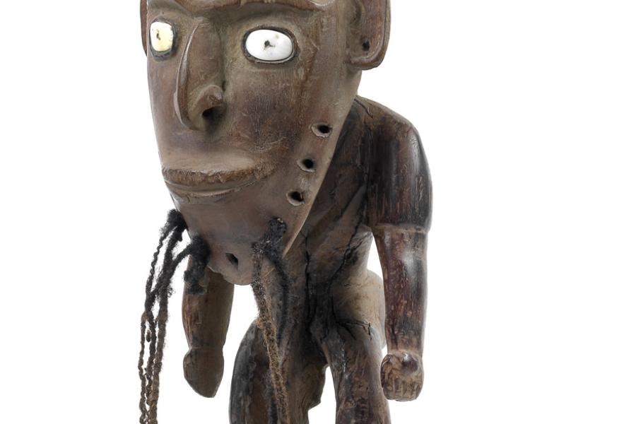 Neuguinea, Yuat-Fluss-Unterer Sepik-Fluss, alter, sehr seltener Flötenenaufsatz "Wusear" in Form einer männlichen Figur, vom Stamm der Biwat Schätzwert € 160.000 - 200.000