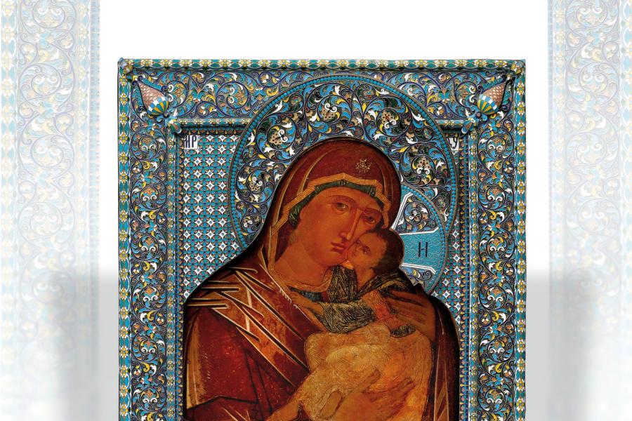 Moskauer Ikone mit Cloisonnè Oklad, Gottesmutter von Wladimir, 46,5 x 38,5 cm, hervorragend gearbeitete Ikone aus dem frühen 17. Jahrhundert mit späterem Oklad des bekannten Cloisonnè-Meisters Wasilij Semenwitsch Salmatin. erzielter Preis € 207.700