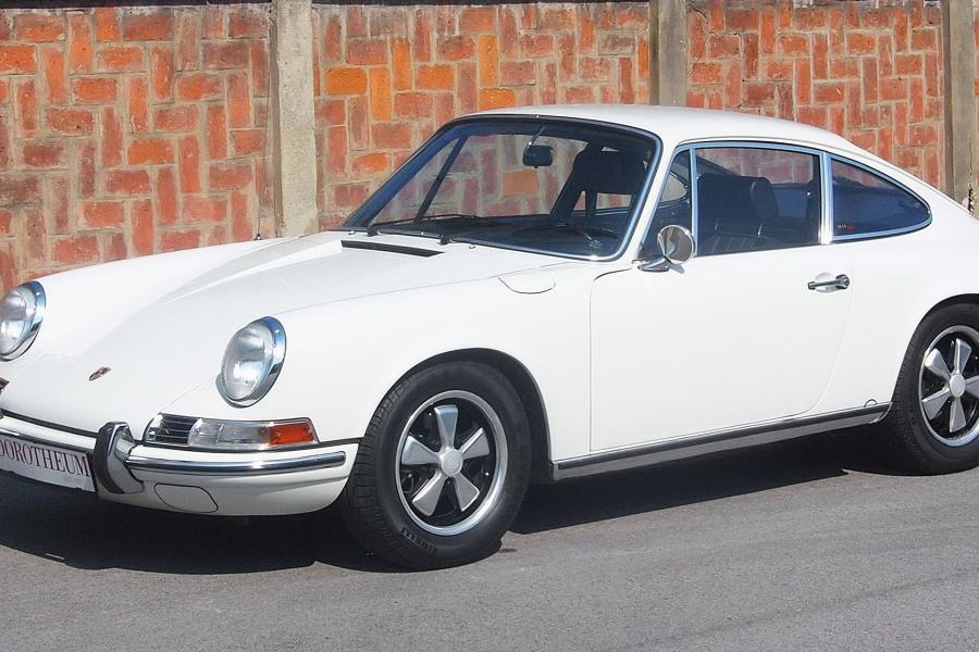 Lot Nr. 327 1969 Porsche 911 S 2.2 erzielter Preis € 126.500