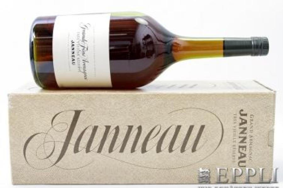 1 Flasche "Janneau" Armagnac  Très Vieille Réserve, 1,5 l, Karton.      Aufrufnummer: 1514 Aufrufpreis: 48 Euro