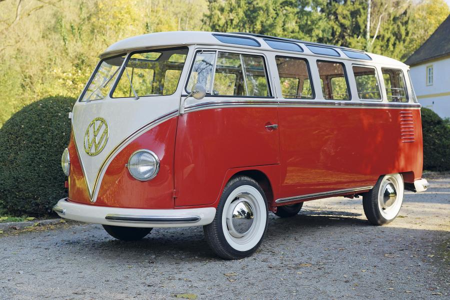 343 1959 Volkswagen T1 special edition "Samba" erzielter Preis € 121.000