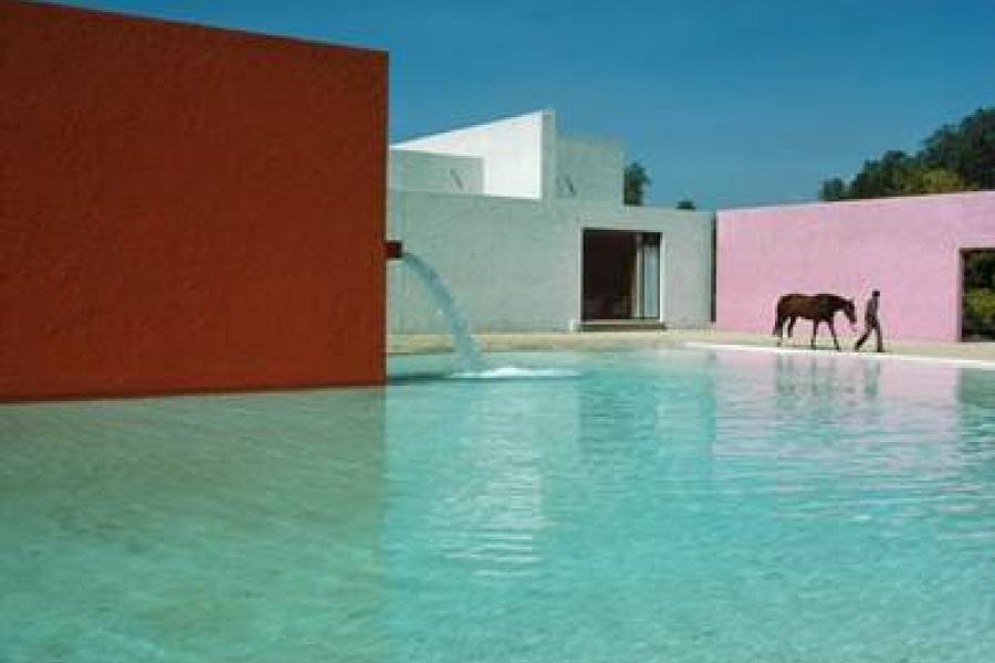 Rene Burri,  Cuadra San Cristobal Mexico City, 1967-68 by Luis Barragán © Rene Burri/Magnum Photos