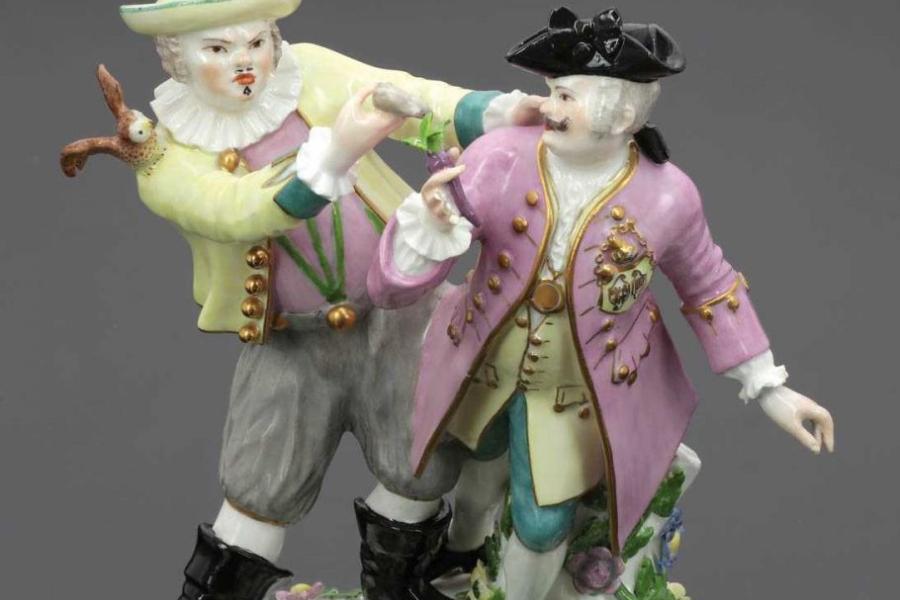 Hofnarren Fröhlich und Schmiedel (mit Maus und Rettich) Meissen, um 1745.  Zuschlagspreis:	15.000 EUR