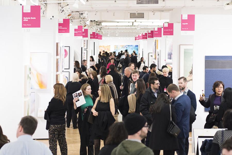 Art loving crowds at Affordable Art Fair NYC