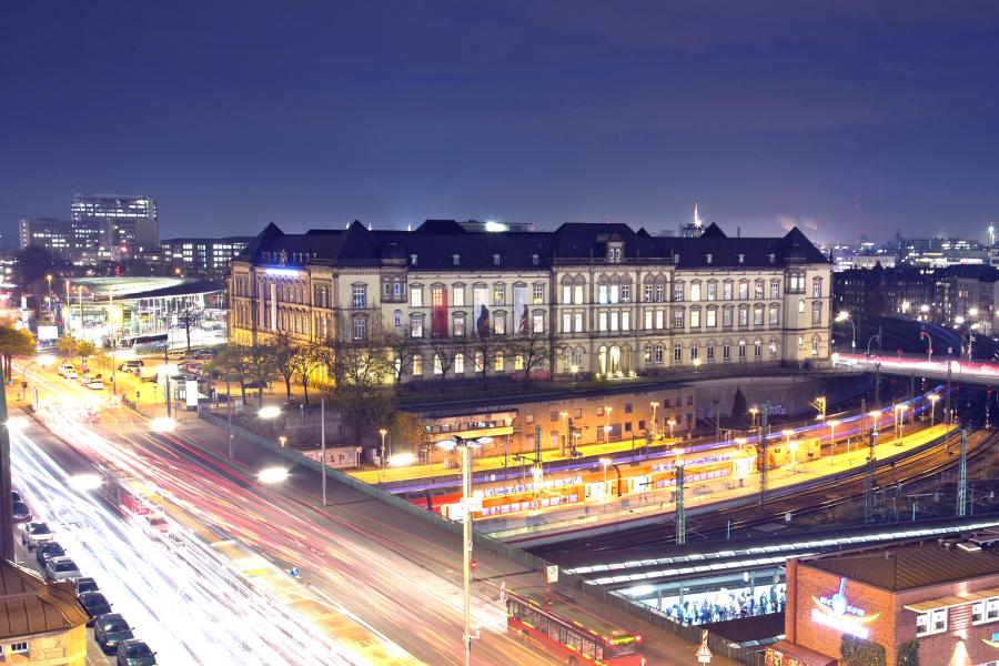 Museum für Kunst und Gewerbe Hamburg, Außenansicht, Foto: Marcelo Hernandez