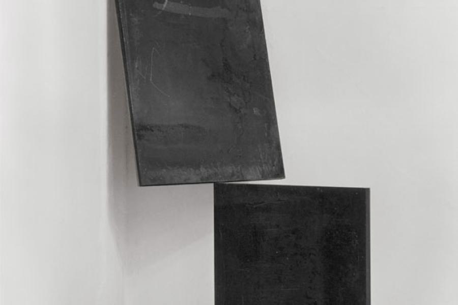 122001887 Richard Serra	 Corner Prop No. 6 (Leena and Tuula), 1983. Stahl (2-teilig) Schätzpreis: € 600.000 - 800.000