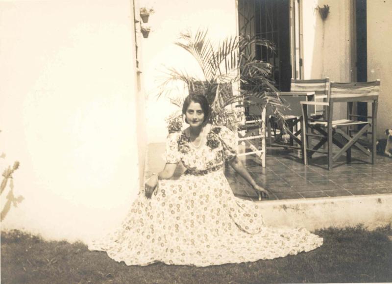 Margarethe Trautenegg auf der Terrasse des Hauses in Havanna, 1940er Jahre Copyright: Sigmund Freud Privatstiftung