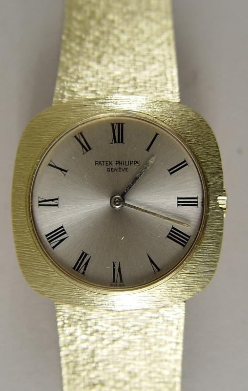 Auktion Katalog-Nr. 682 - Herrenarmbanduhr aus 750er Gelbgold der Manufaktur Patek Philippe, Genf (Schweiz) - "Genève", um 1970