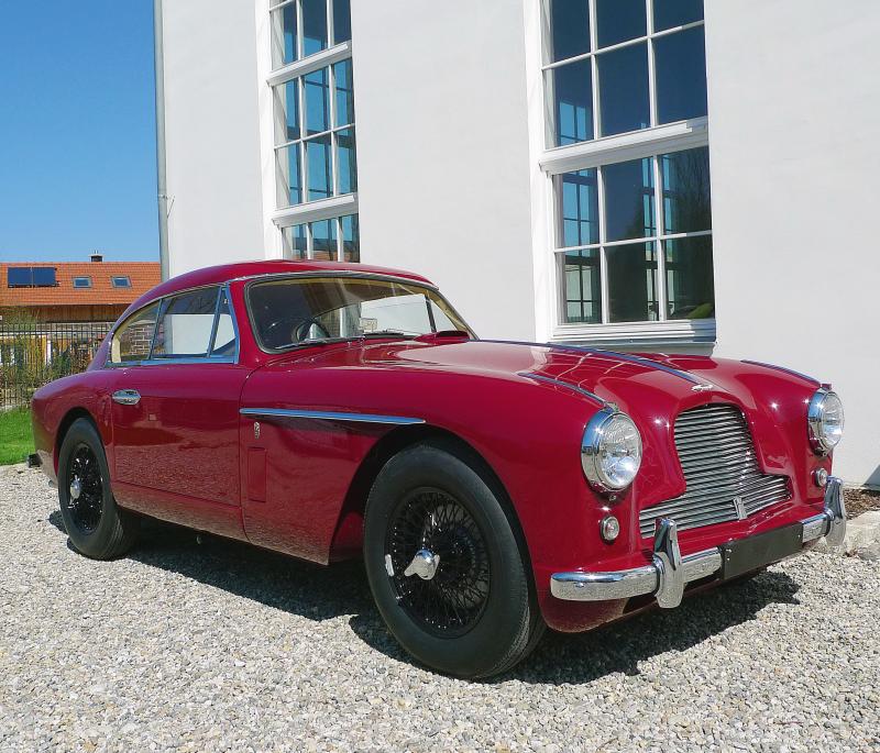 1956 Aston Martin DB 2/3 Mk. II € 140.000 - 170.000 Fotonachweis: Dorotheum