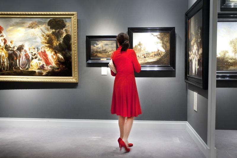 TEFAF Paintings section at TEFAF 2013 Photo: Loraine Bodewes