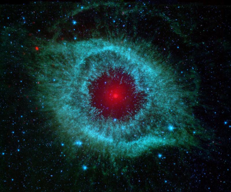 INFRAROT-BILD DES HELIXNEBELS Spitzer Weltraumteleskop, 2007 © NASA/JPL-Caltech/University of Arizona