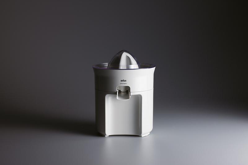 MPZ 21 citromatic, Zitruspresse / juicer, Dieter Rams und Jürgen Greubel, Braun 1972, Foto: Koichi Okuwaki