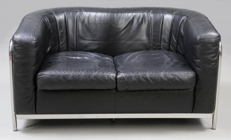 Ledersofa "Onda" Zanotta/Italien. Entwurf: Jonathan de Pas. Aufrufpreis: 	1.200 € [1.200 €] Schätzpreis: 	1.600 € [1.600 €]