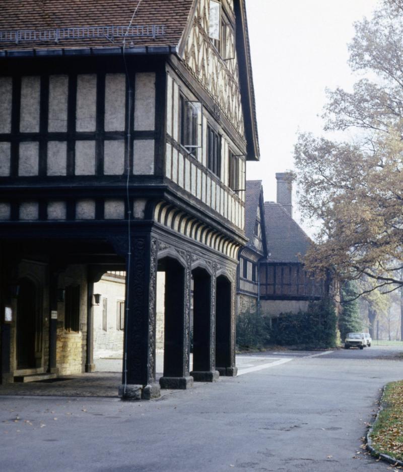 Schloss Cecilienhof im Potsdamer Neuen Garten: Foto: Roland Handrick/SPSG