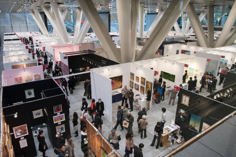 view of ART FAIR TOKYO 2014 photo : Munetoshi IWASHITA