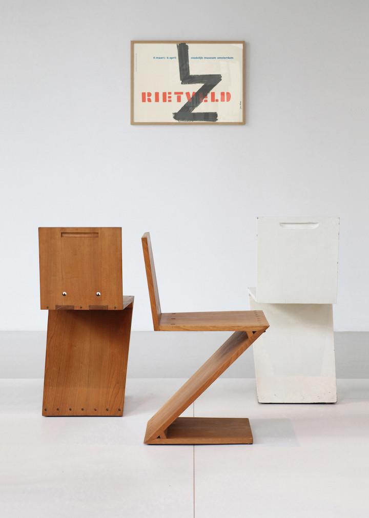 Zig-Zag Chair/ Gerrit Thomas Rietveld, 1934/ Courtesy of Galerie VIVID