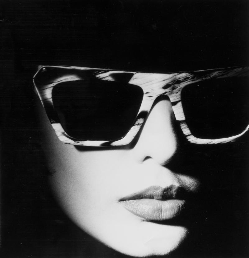 Robert La Roche, Sonnenbrille, Modell S-58, Werbekampagne Damenkollektion, fotografiert von Gerhard Heller, um 1987 © Robert La Roche