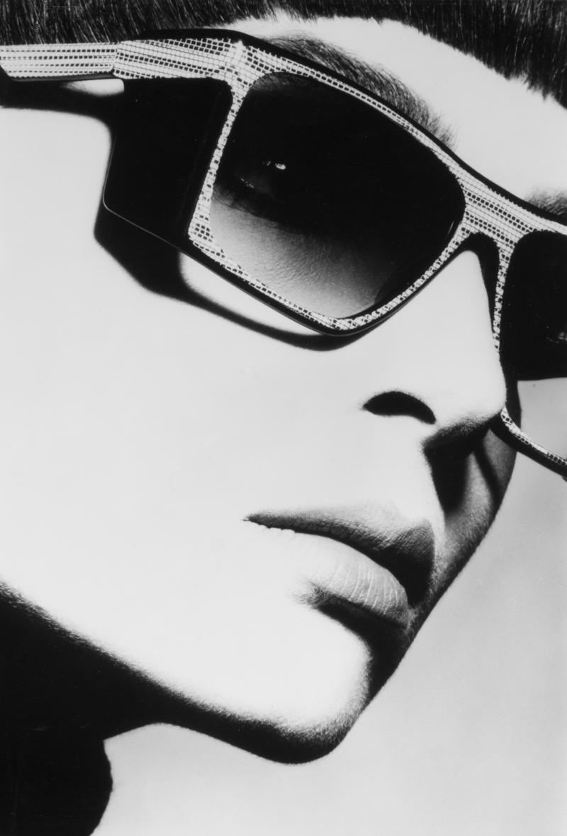 Robert La Roche, Sonnenbrille, Modell S-49, Werbekampagne Damenkollektion, fotografiert von Gerhard Heller, um 1976 © Robert La Roche