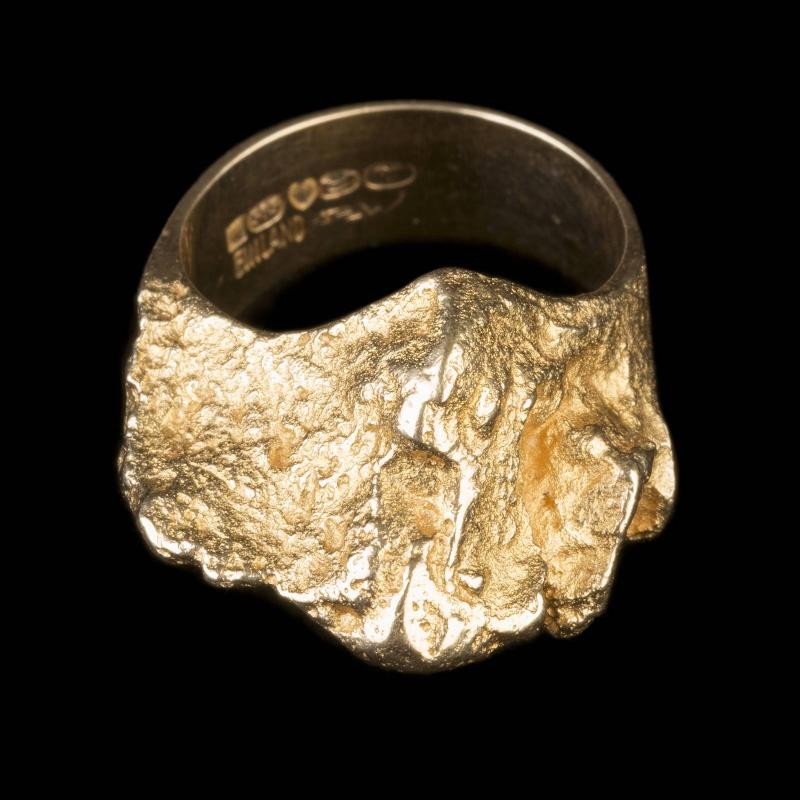 DESIGN-RING 'LAPPONIA - BJÖRN WECKSTRÖM', Finnland, Hel-sinki, 1970, Gelbgold. Ringmaß ca. 54,5. Limit: Limit 220,- €.