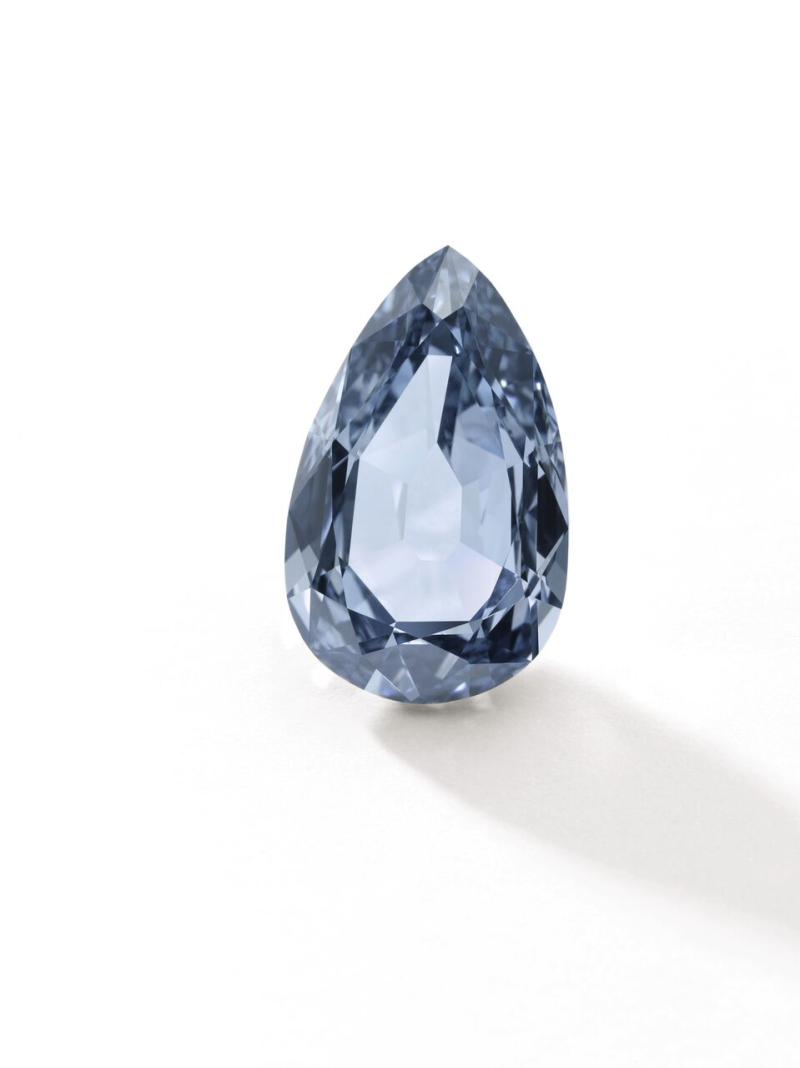 Lot 494 - Fancy Vivid Blue Diamond - 7.32 carats