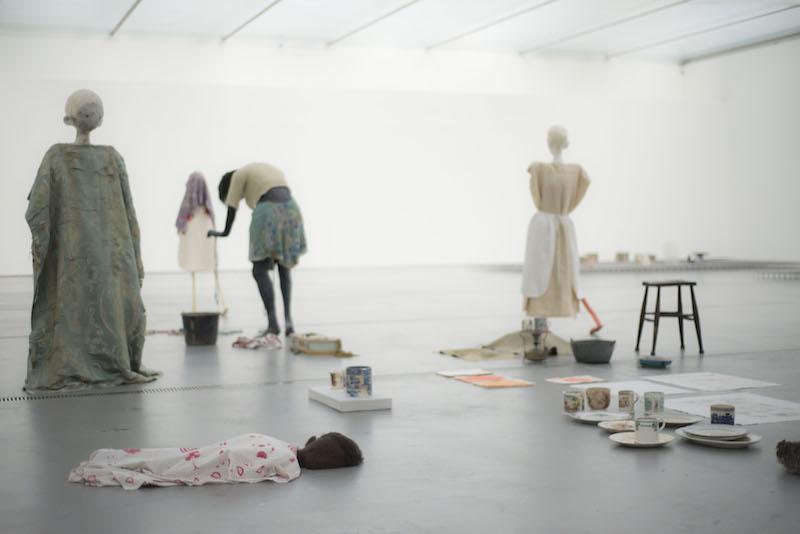 Cathy Wilkes - Installation view, LENTOS Kunstmuseum, Linz, 2015 Courtesy of the Artist and The Modern Institute/Toby Webster Ltd, Glasgow - Photo: Reinhard Haider