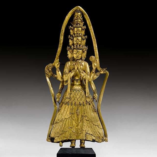 STEHENDER AVALOKITESHVARA. Tibet, 15. Jh. Verkauft für CHF 138 500.