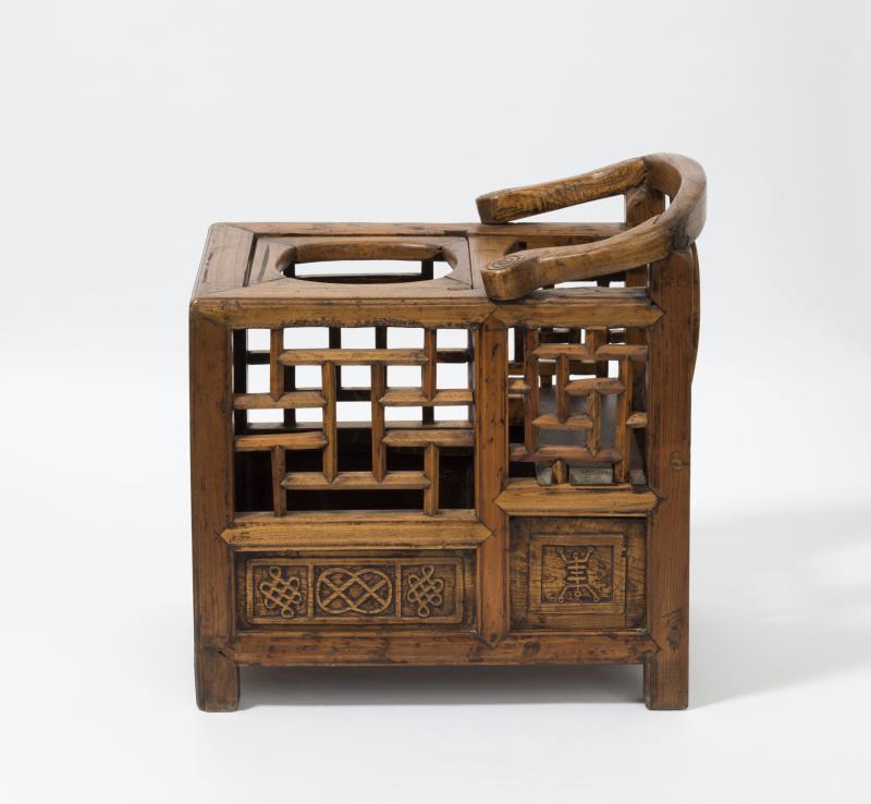 ARMLEHNSTUHL, CHINA  Unbekannt, Armlehnstuhl, um 1840, Holz (Buchsbaum). Hergestellt in China. Foto: A. Laurenzo  Unknown, armchair, about 1840. Wood (boxwood). Produced in China. Photo: A. Laurenzo