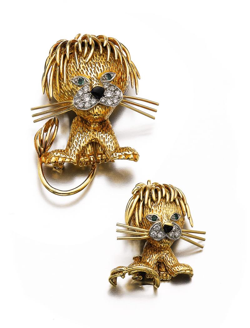 Two gold, emerald and diamond brooches ‘Lion ébouriffé’ Van Cleef & Arpels CHF 4,000 – 5,000 / $ 4,050 – 5,100