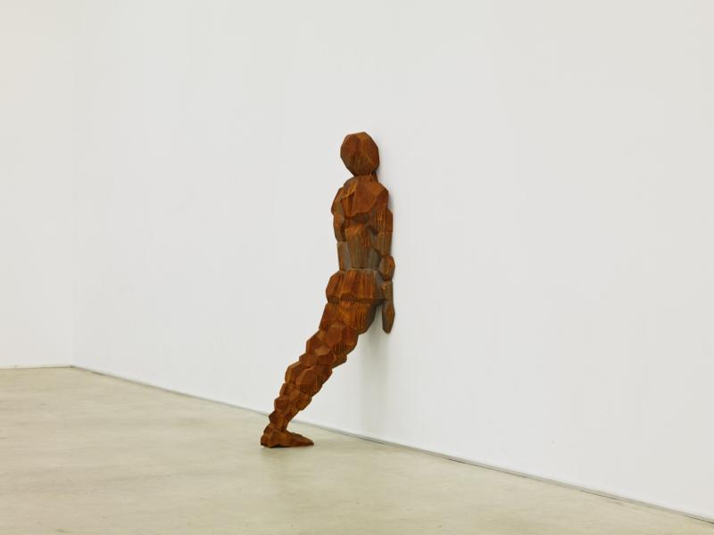 Antony Gormley FRONT, 2016 Cast iron, 675 kg 185 x 55,5 x 72 cm (72,83 x 21,85 x 28,35 in) Ed. 3 of 5 (AG 1592.3)