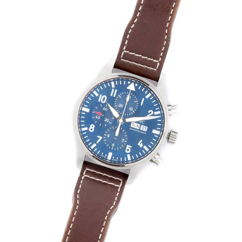 FLIEGERUHR-CHRONOGRAPH 'IWC SCHAFFHAUSEN - EDITION LE PETIT PRINCE' Schweiz, 20. Jh., Stahl. Gehäuse D. 4,3 cm, H. 1,3 cm, Santoni-Lederarmband. Limit 3.700,- €