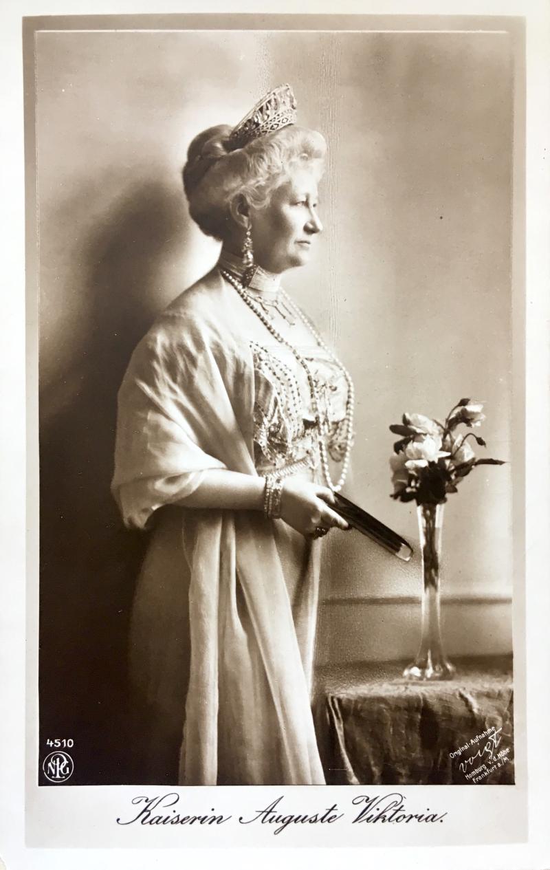 Kaiserin Auguste Victoria, 1913, Aufnahme von T. H. Voigt, Bad Homburg. Foto: Sammlung Jörg Kirschstein, Potsdam