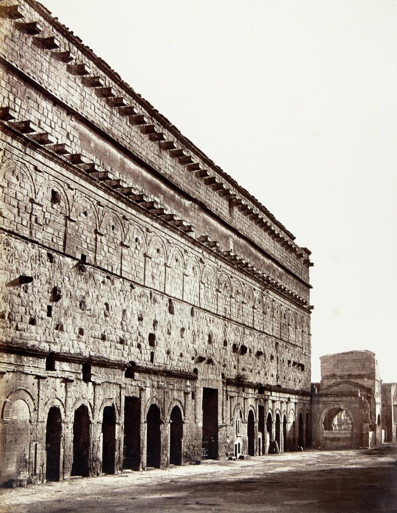 Édouard Baldus Orange, théatre antique Albuminabzug, aus dem Album: Chemins de fer de Paris à Lyon et à la Méditerranée, 1861–1863