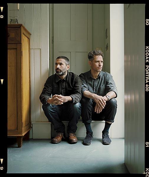 Adam Broomberg & Oliver Chanarin, Porträt von Thierry Bal © Thierry Bal