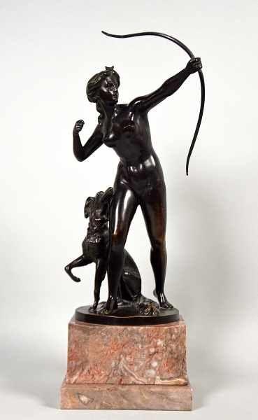 POERTZEL Hermann Hugo Otto (1876 Scheibe - 1963 Coburg) "Diana", römische Göttin der Jagd mit gespanntem Bogen (Sehne fehlt) Mindestpreis:	300 EUR