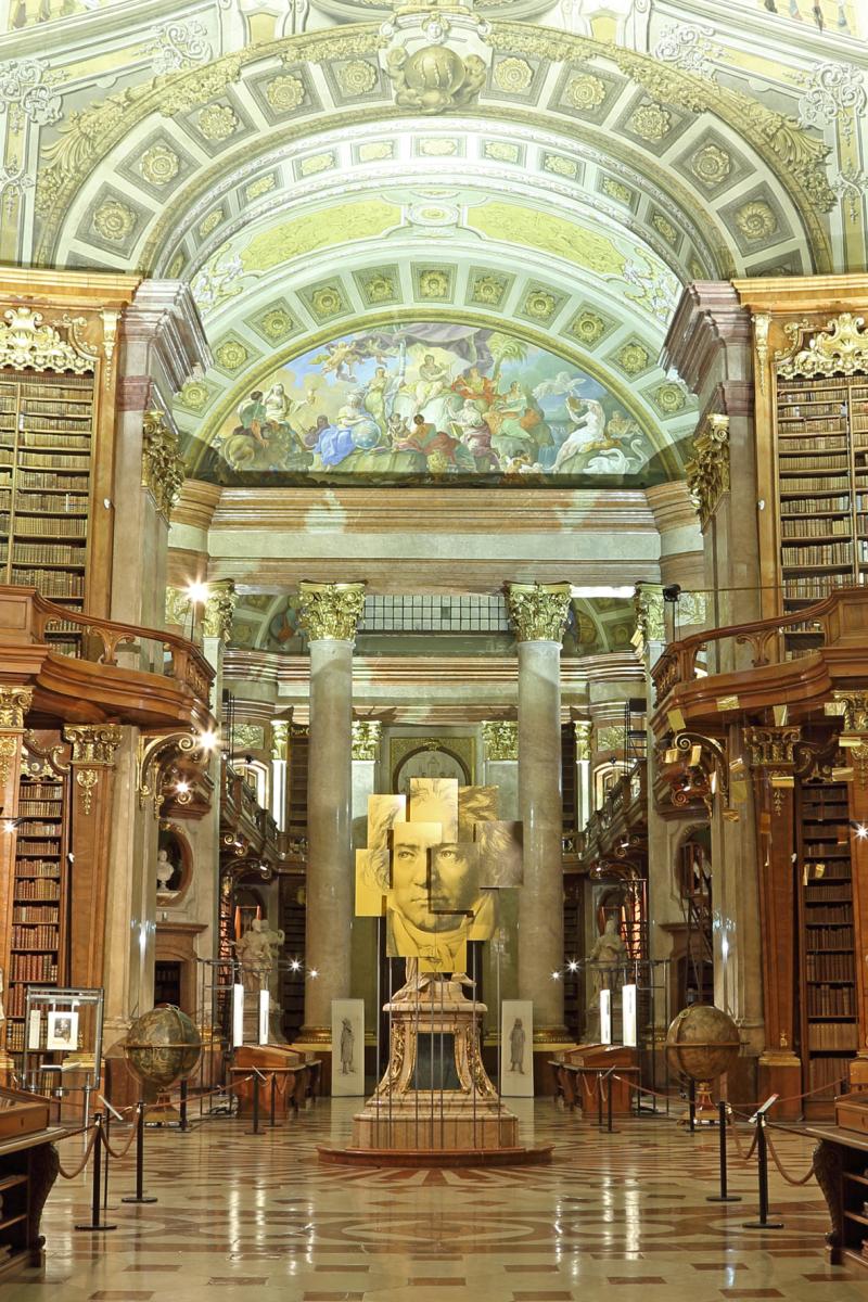 Beethoven-Inszenierung im Prunksaal der Österreichischen Nationalbibliothek; Atelier Wunderkammer, 2019 – © Österreichische Nationalbibliothek