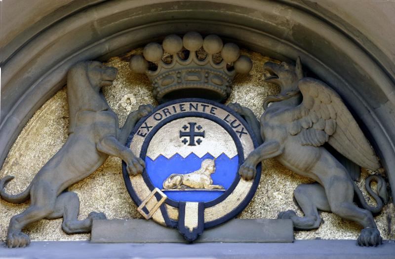 Wappen Anton Prokeschs von Osten an der Grabkapelle seiner Familie auf dem St. Leonhard-Friedhof in Graz, Foto: Universalmuseum Joanneum/B. Berner