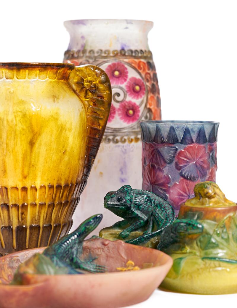 Art Novéau Glas  35 Einzelpositionen Taxe ges.: 45.000-60.000 Euro  DECORATIVE ART