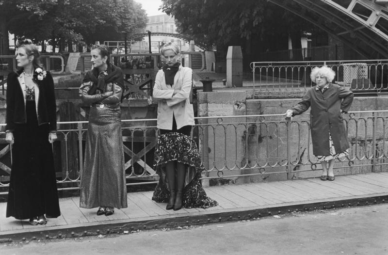 Canal Saint-Martin, Paris, 1978 © Elliott Erwitt / Magnum Photos, courtesy OstLicht. Galerie für Fotografie