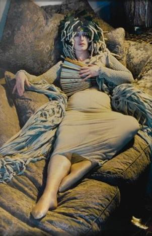 Cindy Sherman, Untitled 282, Color Photograph, 1993, 228,6 x 152,4 cm, Schätzpreis € 450.000-550.000