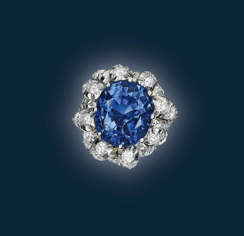 Brillantring mit unbehandeltem Ceylon-Saphir, ca. 10 ct, Schätzwert € 20.000–38.000