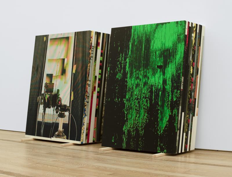 nstallationsansicht  Fondation Beyeler, Riehen/Basel, 2024 Wade Guyton, Untitled, 2023-24 Twenty-six paintings, all Epson UltraChrome HDX inkjet on linen Each painting: 213.4 x 175.3 cm Foto: Courtesy of the artist 