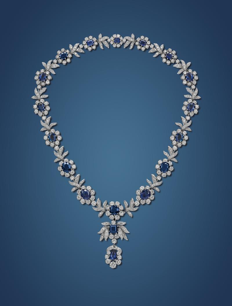 Chantecler Diamantcollier mit unbehandelten Saphiren zus. ca. 35 ct, Platin ca. 950, Brillanten u. Diamanten im Achtkantschliff zus. ca. 17,50 ct Schätzwert € 100.000 – 150.000