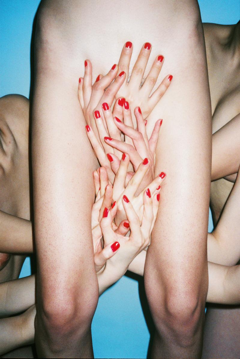 Ren Hang Ohne Titel Um 2014 Courtesy Fotosammlung OstLicht © Ren Hang